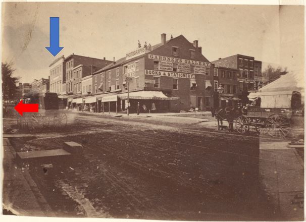 7t street with arrows